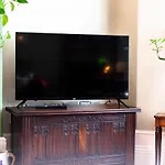 The Regency Studio At 82 Cathedral