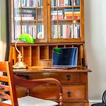 The Regency Studio At 82 Cathedral