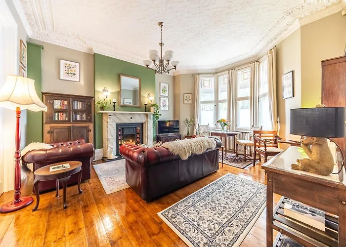 The Regency Studio At 82 Cathedral