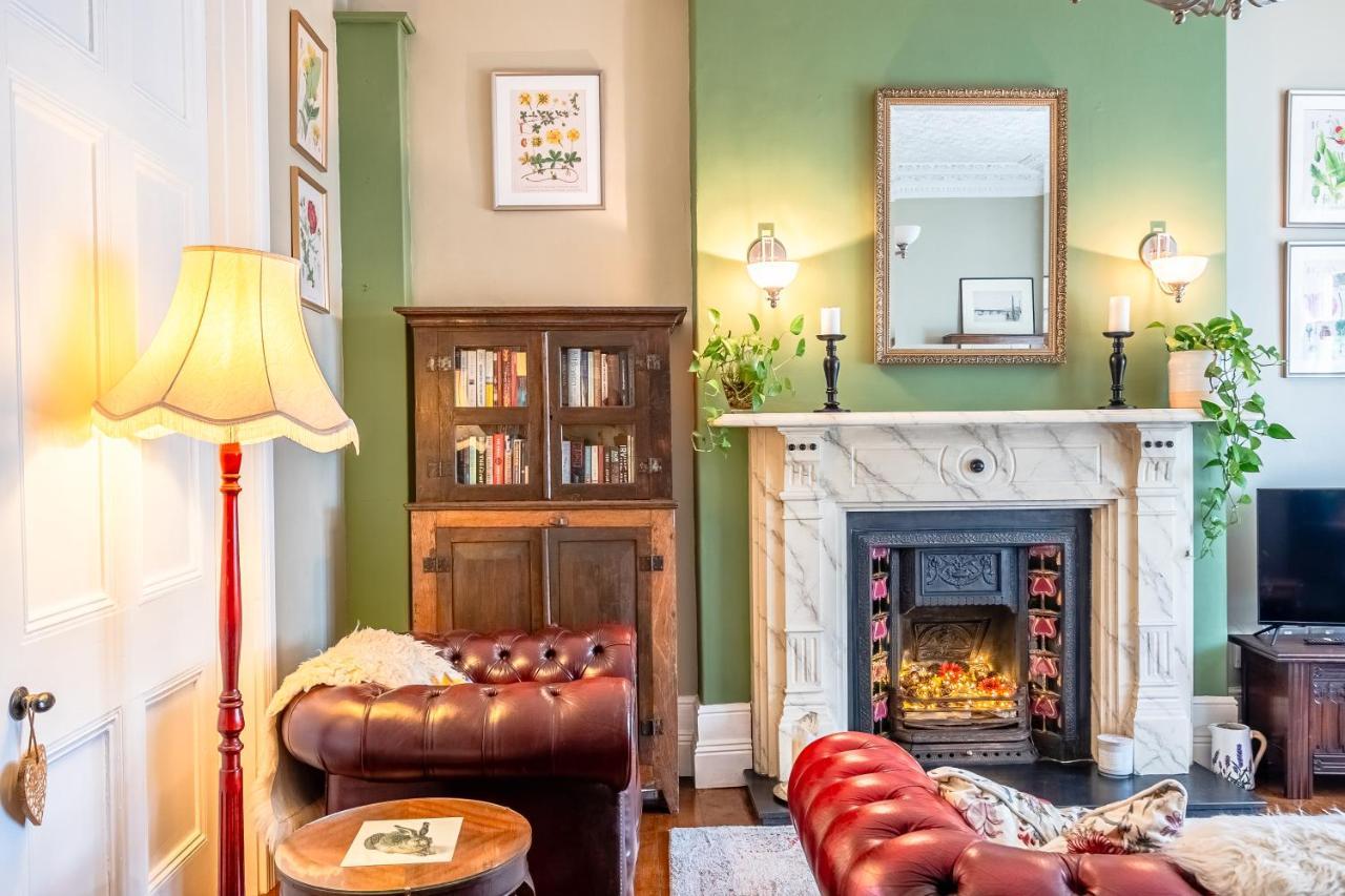 The Regency At 82 Cathedral Apartment Cardiff
