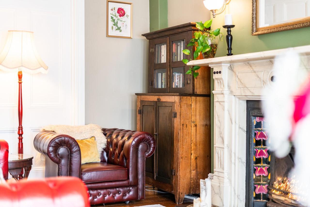 Apartment The Regency At 82 Cathedral *